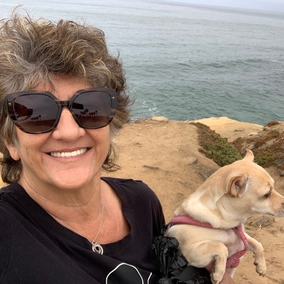 Meet your Posher, Denise - Picture 1 of 1